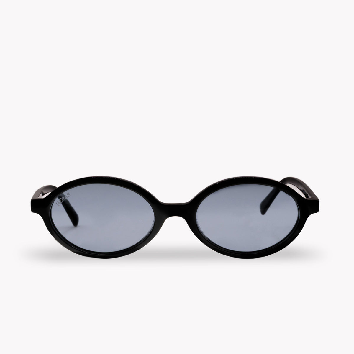 Dominica Black